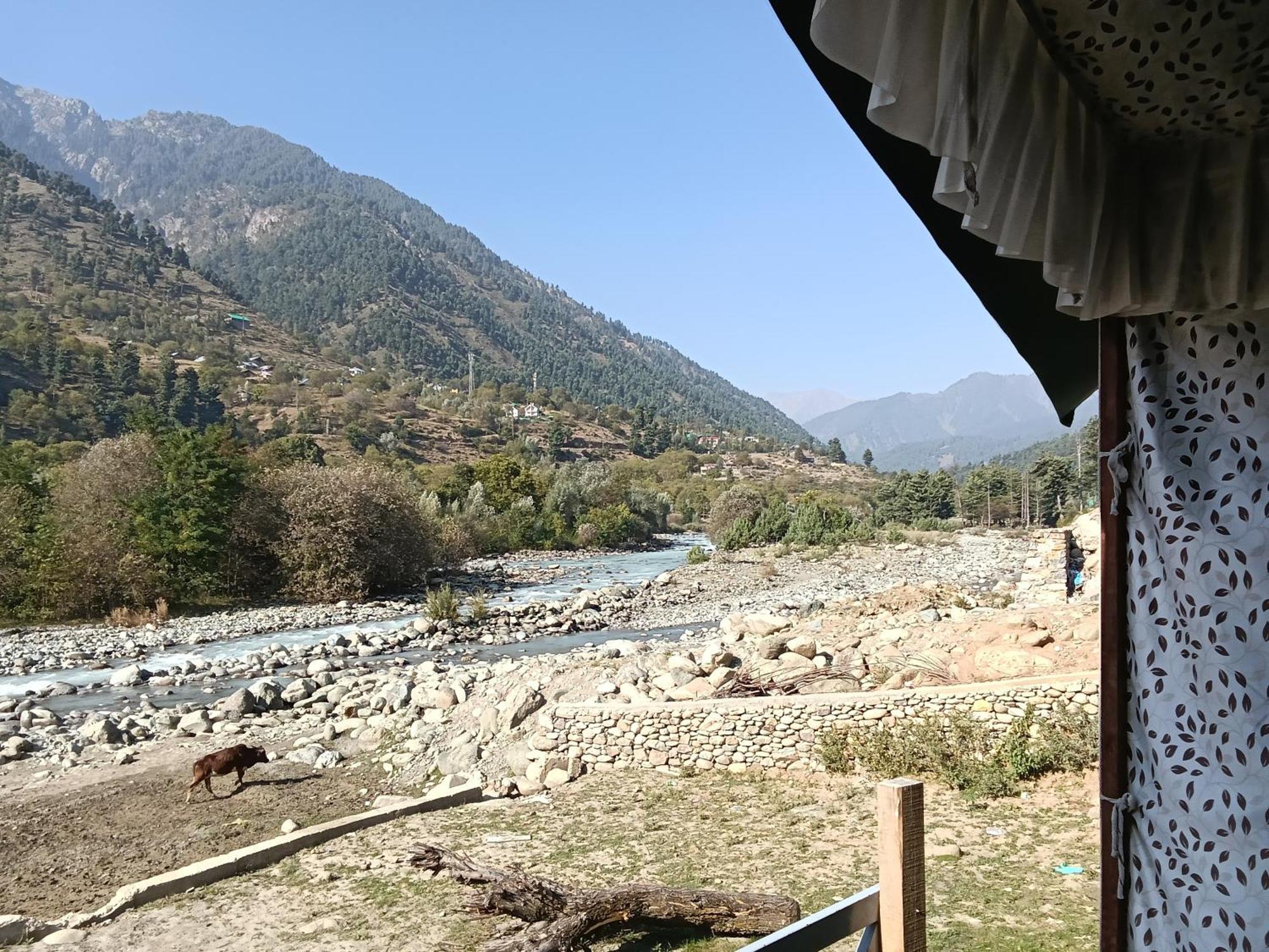 River-Scape Anantnag Exterior photo
