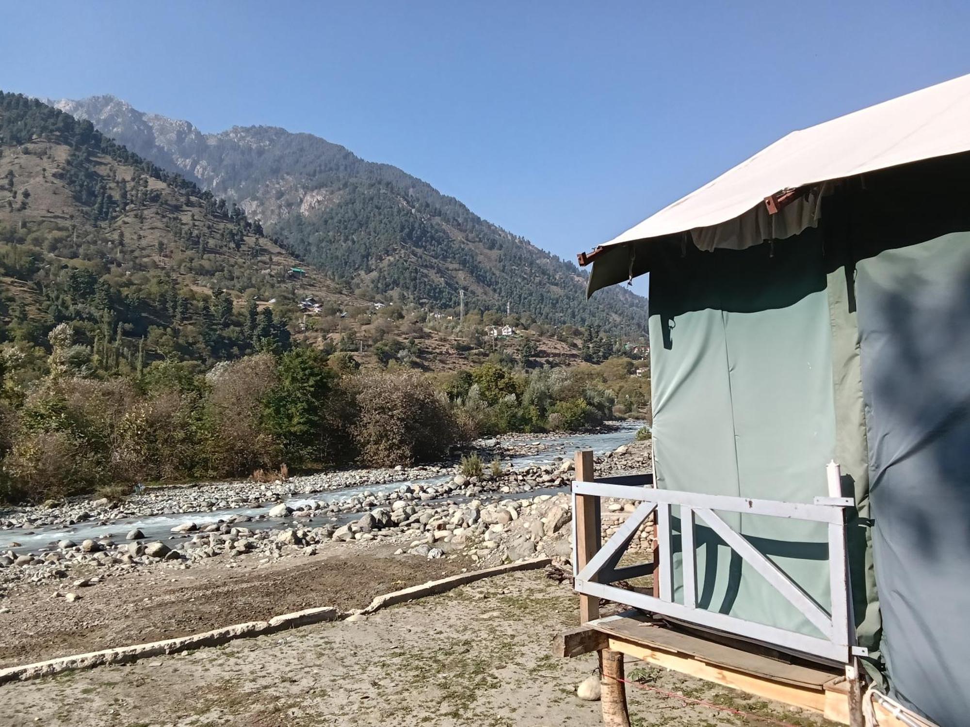 River-Scape Anantnag Exterior photo